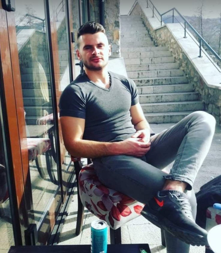 0012148F C50E 4492 B944 C3B9491B8F4B