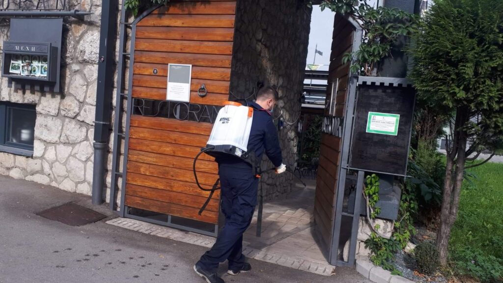 02250360 6156 4A48 8F02 A89DDBC3A075