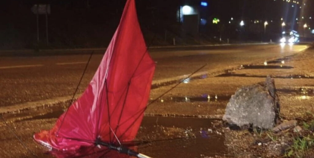 0726D861 7621 4854 B1A9 27536ED43B2C