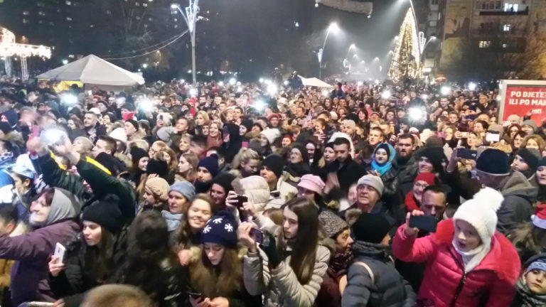 Proslava Nove godine u Zenici: Spektakularna noć uz Miligram