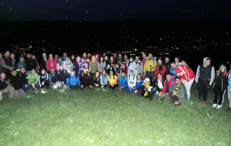 TRADICIJA AFANA ABAZOVIĆA Za iftar sa prelijepim pogledom na Zenicu vrijedi pješačiti nekoliko kilometara