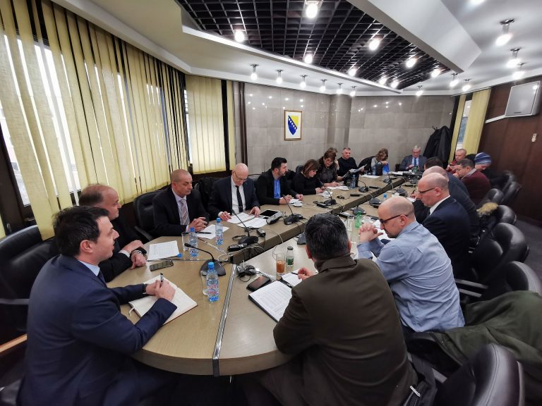 Data saglasnost za zaključivanje novog kolektivnog ugovora za doktore medicine i stomatologije u ZDK