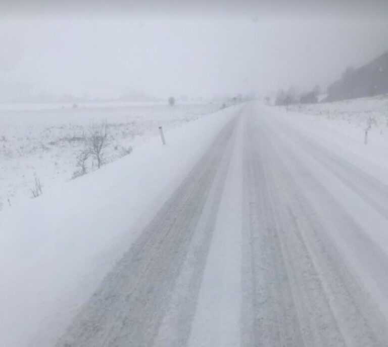 Snijeg stvorio nove probleme u BiH: Najteže u Krajini, građani javljaju da se ne čiste putevi