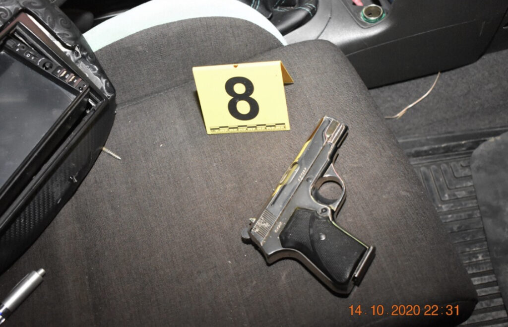 12AA3289 1075 49CB 87C5 FA9A2B7735A5