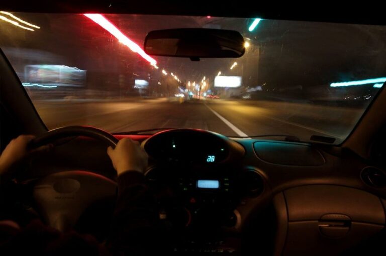 Vozio 213 kilometara na sat i to bez dozvole