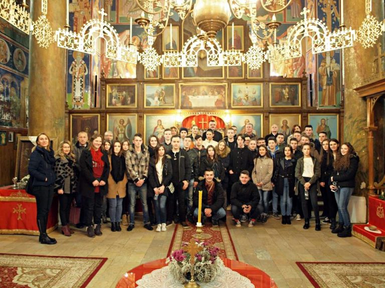 OMS ZENICA Čestitka povodom najradosnijega hrišćanskoga praznika Božića