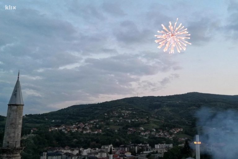 Travnički postači i ovog ramazana iftare nakon što čuju pucanj topa s tvrđave