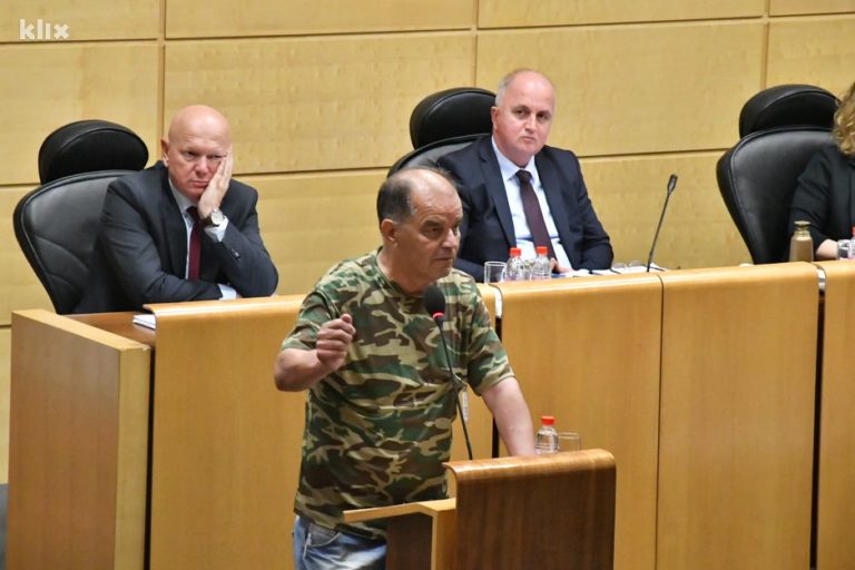 Bivši borci poručili parlamentarcima: Mi ćemo svoje dobiti s vama ili bez vas