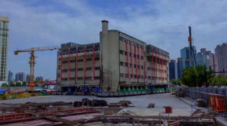 Čudo kineske tehnologije – “prošetala” zgrada osnovne škole (VIDEO)