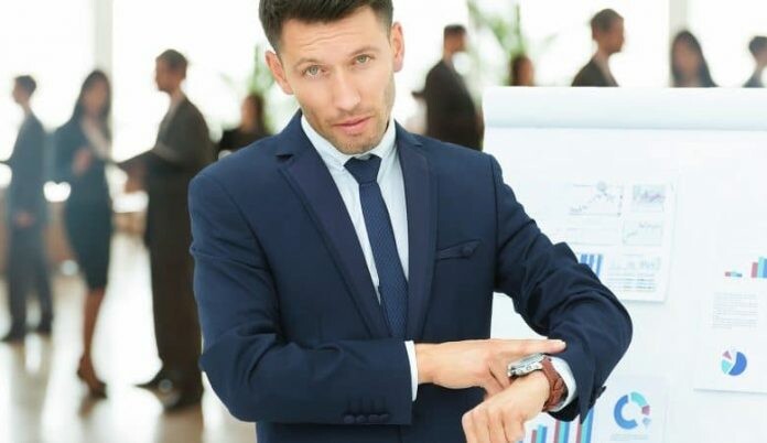 200604 Terminate Employee Whose Late To Work 696x402 1