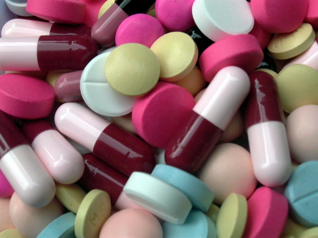Expat-Health-Insurance-Antibiotic-Pills1