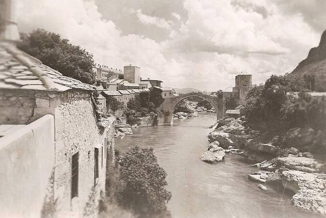 1452031_706415826037818_1254330687_n