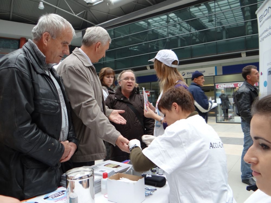 2ce91fa985951ebbfdf6ec9281c769b0_XL