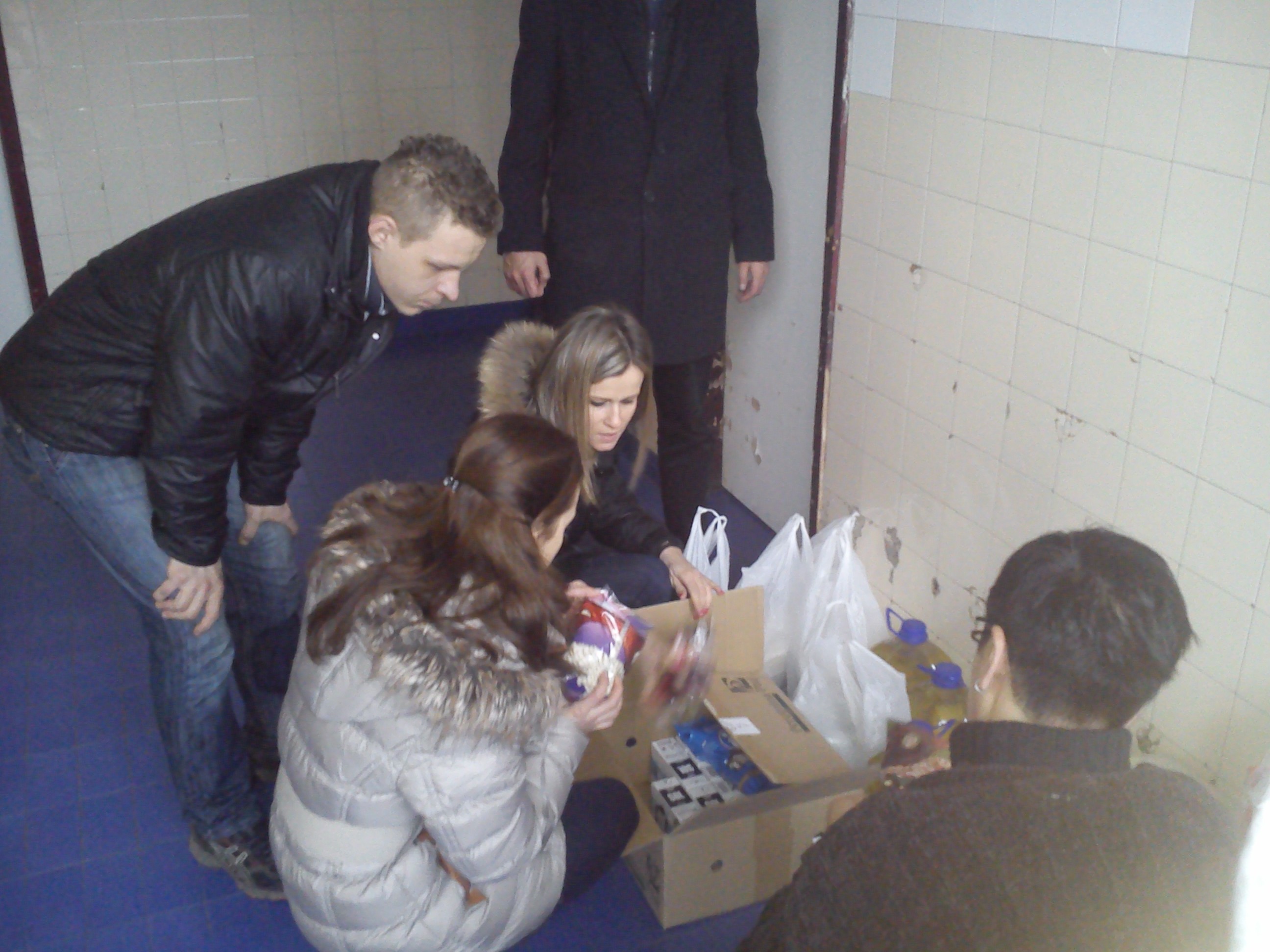 Zajednička humanitarna akcija Asocijacije Mladih Sz BiH Zenica i Mladeži HDZ 1990 Zenica