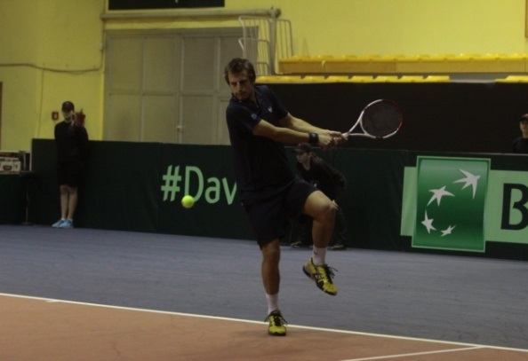 Mirza Bašić bez većih problema savladao grčkog tenisera Alexandrosa Jakupovića