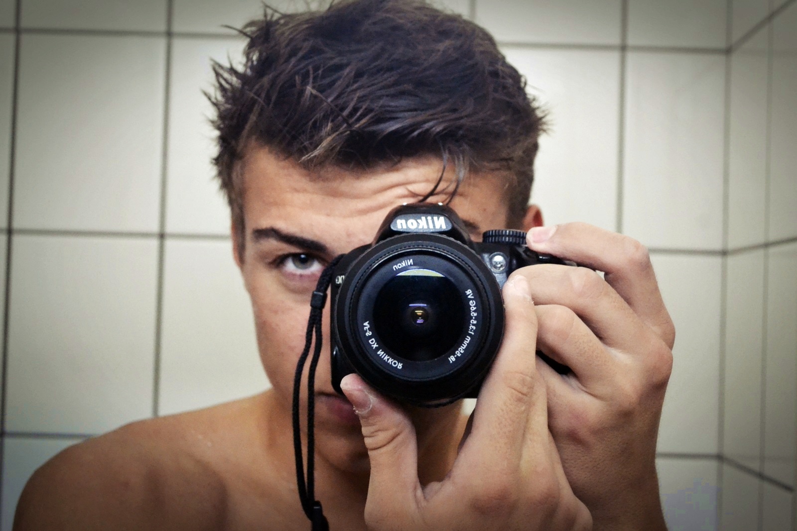 Trikovi da na svakoj fotografiji izgledate savršeno