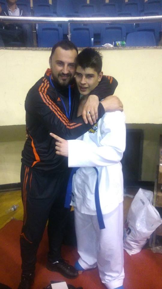 10003436_736483513051545_880884303_n