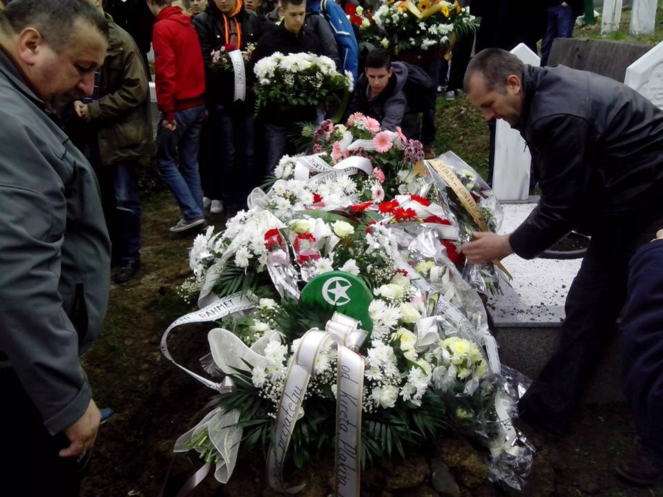 1972328_756693571016989_474771061_n