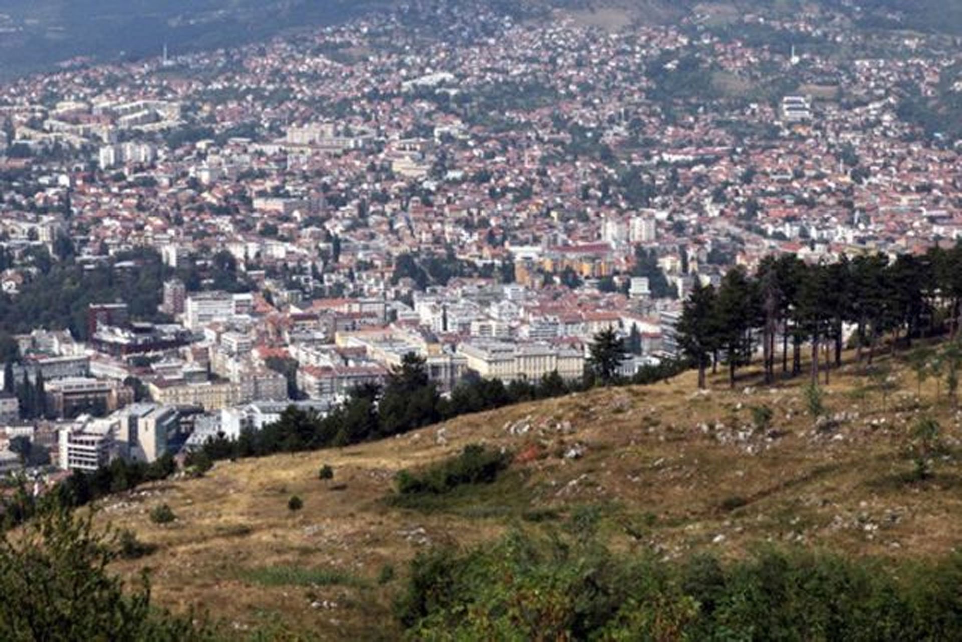 Na Zlatištu podignut spomen-krst