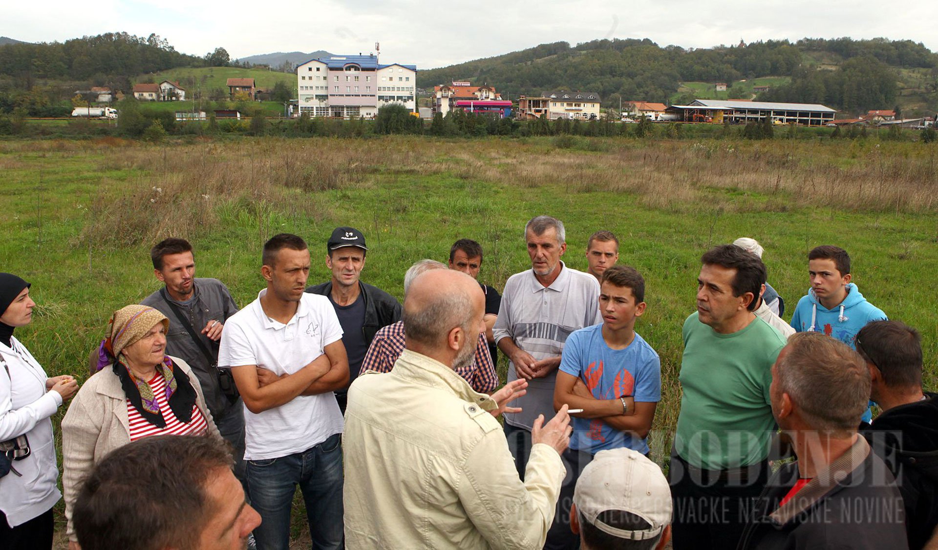 Sami sebi ogradili placeve