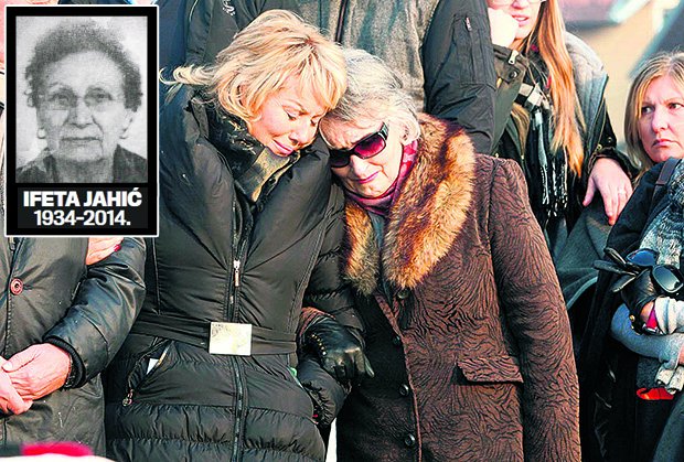 62342_brena-sahrana-majke-foto-aleksandar-jovanovic-1416862788-593073