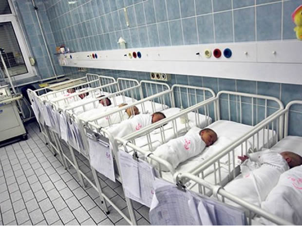 KANTONALNA BOLNICA ZENICA: U protekla 24 sata rođeno 14 beba