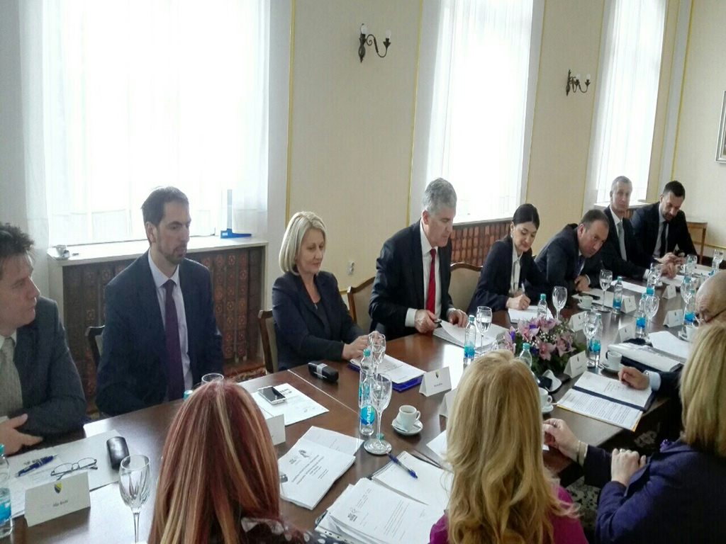 Organizacioni odbor za doček pape Franje zadovoljan tokom priprema