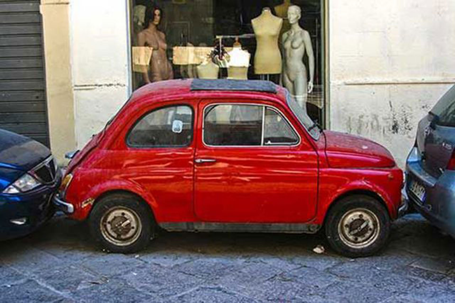 Kako savršeno parkirati automobil u četiri jednostavna koraka