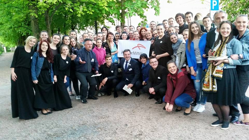 10363752_842416825835074_5604594042031588594_n