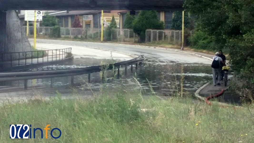 ULICE OPET POD VODOM: U Zenici zbog kiše otežan saobraćaj (FOTO)