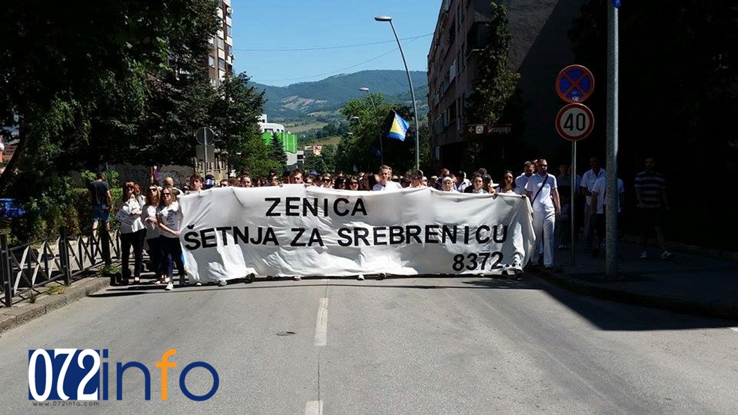 ZENICA UZ SREBRENICU: Zeničani šetnjom odali počast žrtvama srebreničkog genocida (FOTO+VIDEO)