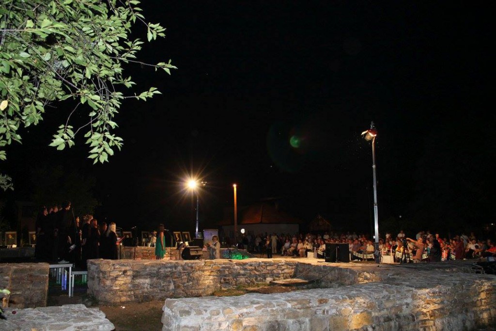 11875070_879331428819432_8535460885109092972_o