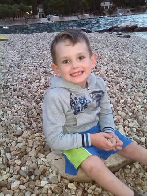 55f01137-aaa8-444b-875a-5d2d0a0a0a64-ajdin