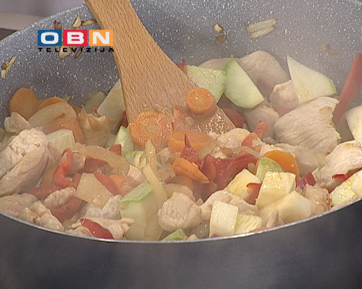 lonci_poklopci_151115_1.mxf.Still008