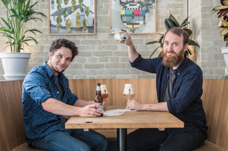 Pivo u prahu: Pronalazak koji je oduševio i muškarce i žene