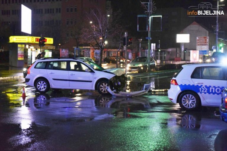 Dvije saobraćajne nesreće: Automobilom udario 16-godišnju djevojčicu (Bijeljina)
