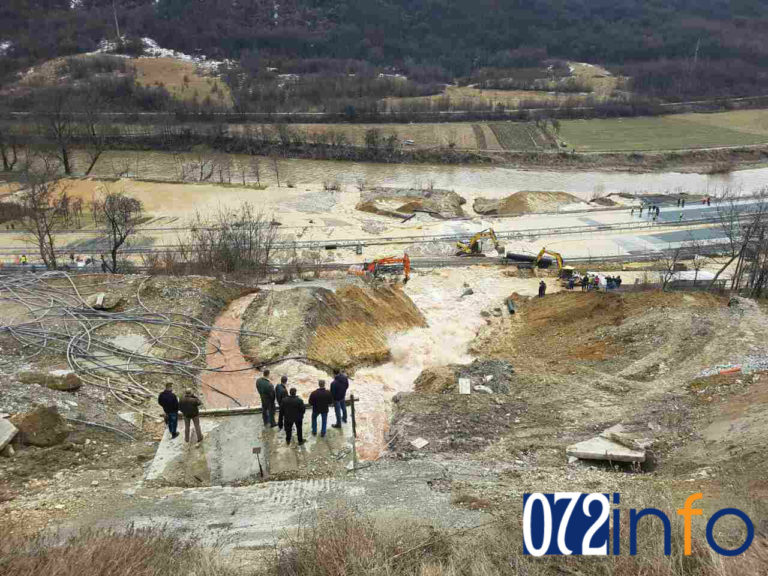 Nisu stvoreni uslovi za sanaciju autoputa kod Kaknja, voda još teče