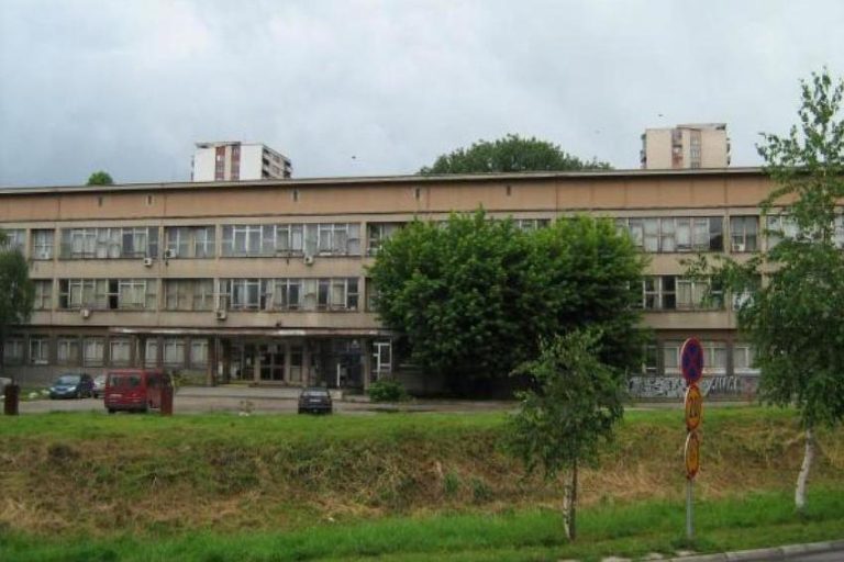 Fizički obračun univerzitetskih profesora u Tuzli, povrijeđen dekan Denijal Sprečić