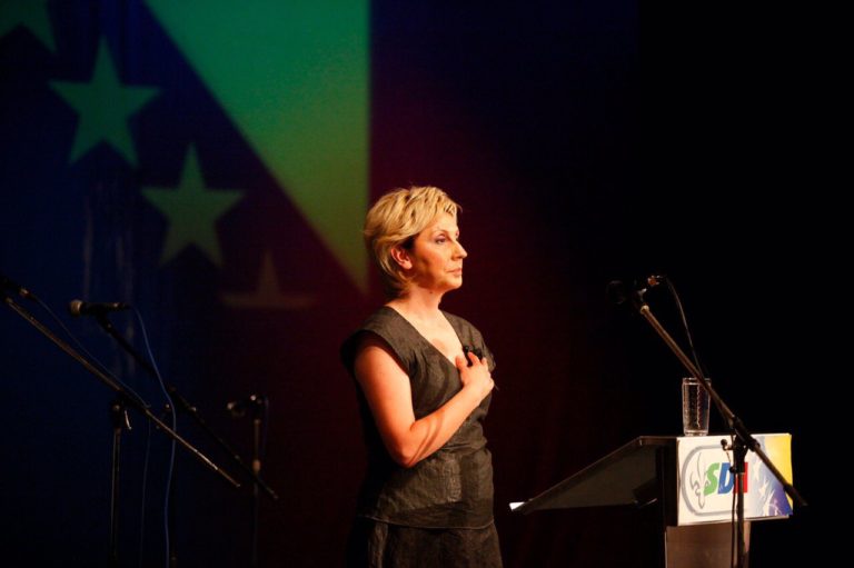 REAGOVANJE KASUMOVIĆA „Najoštrije protestvujem“ protiv vašeg neznanja: Nisam birao novinare i glavne urednike, nego menadžera!