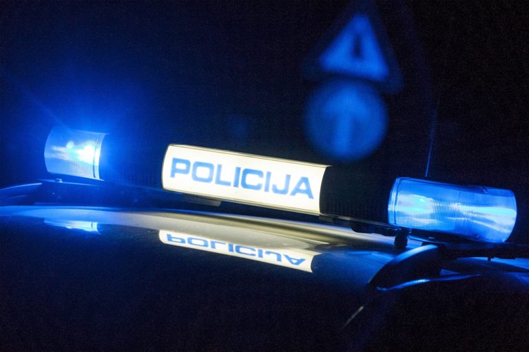 Četiri osobe povrijeđene u saobraćajnoj nesreći na autoputu A-1