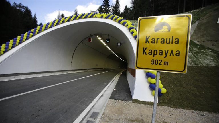 Kako pravilno voziti kroz tunel