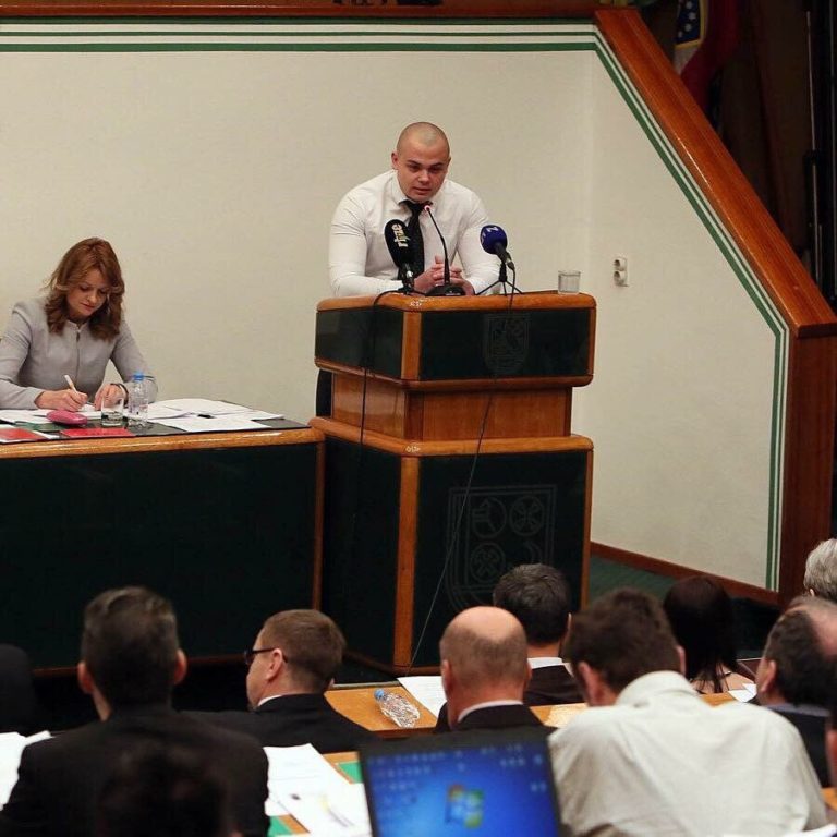 ČESTITKA RUSMIRA ISAKA Nastavit ću stvarati bolji i ljepši ambijent u Zenici za dobrobit svih nas!