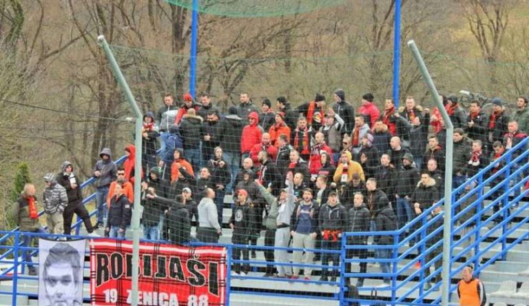 Nije mogao igrati pa sa Robijašima otputovao u Krupu i navijao za Čelik