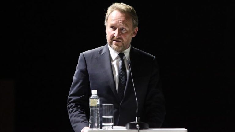 Izetbegović se oglasio o aferi “službeni automobil”