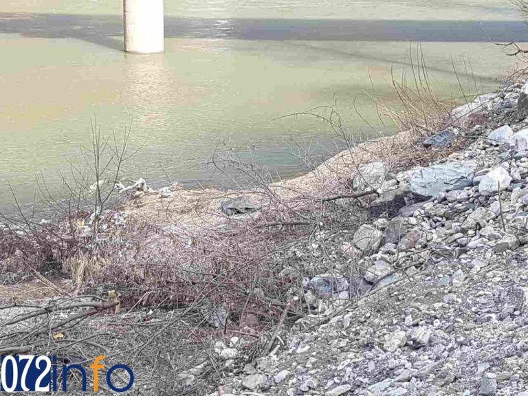 Tijelo starije žene jutros plutalo rijekom Bosnom, građani pružili nesebičnu pomoć