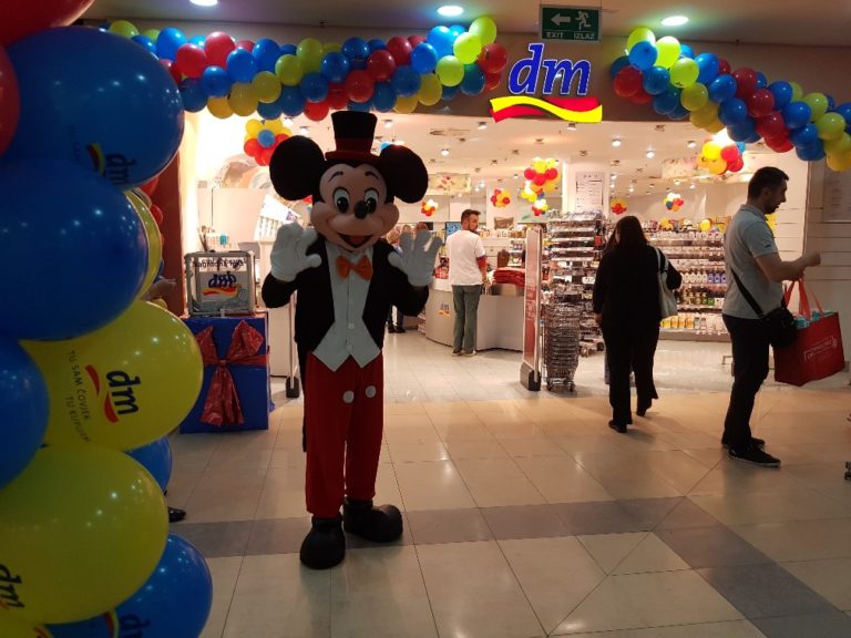 Zenica: Otvorena preuređena dm prodavnica (FOTO)