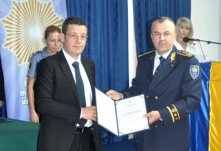 Policijskom komesaru Semiru Šutu dodijeljena zlatna policijska značka