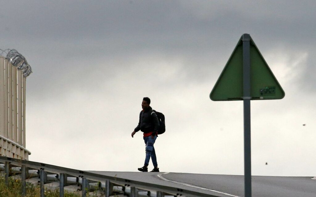 2020 07 10T000000Z 1867965393 RC27QH93R6NM RTRMADP 3 EUROPE MIGRANTS CALAIS