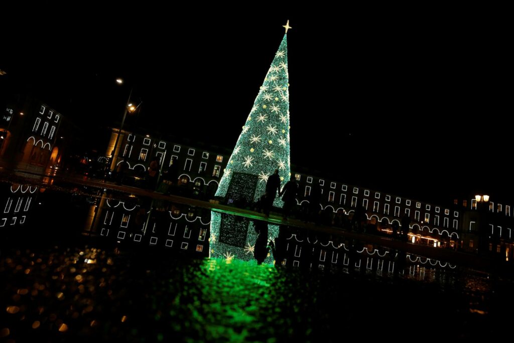 2020 12 16T214709Z 918259821 RC2LOK9YA5HZ RTRMADP 3 CHRISTMAS SEASON PORTUGAL