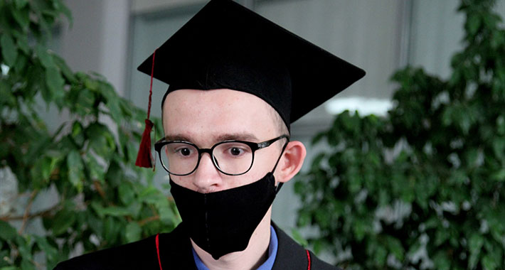 20201218 2 45921721 60745268 Web